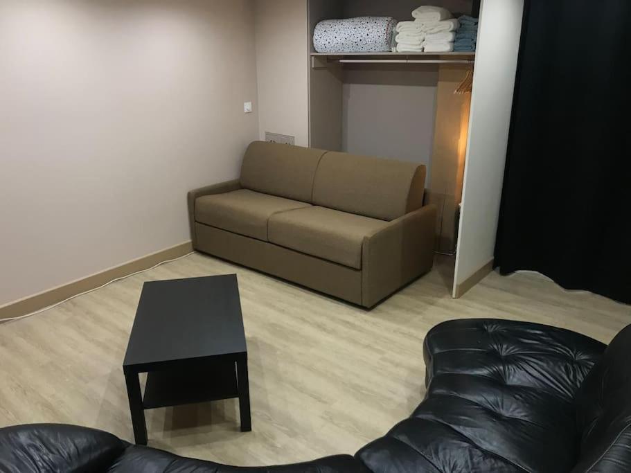 Paisible Logement Tout Equipe Pour 1 A 6 Personnes Ebersheim Bagian luar foto