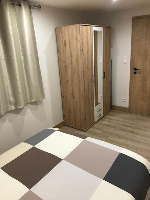 Paisible Logement Tout Equipe Pour 1 A 6 Personnes Ebersheim Bagian luar foto