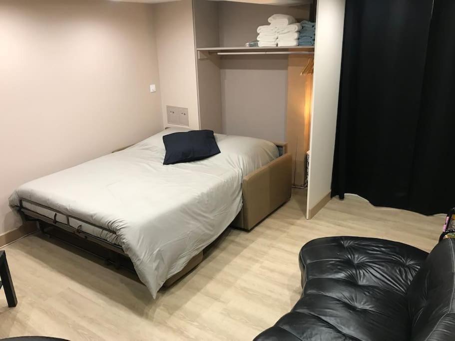 Paisible Logement Tout Equipe Pour 1 A 6 Personnes Ebersheim Bagian luar foto